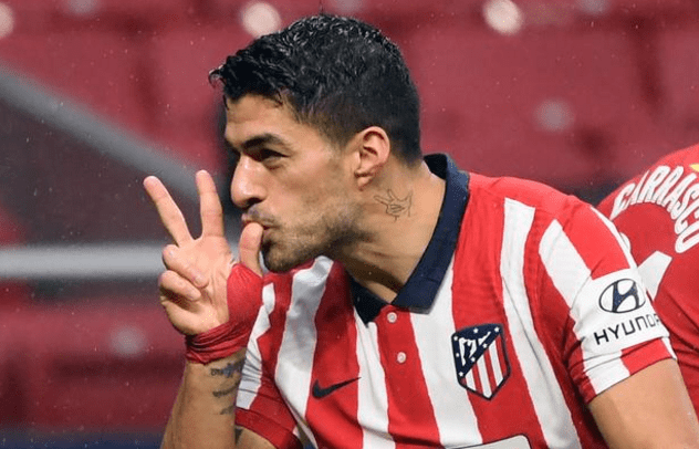 包含转折点尼斯外线爆发，国王杯集结日攻防权衡，悬念犹存，更衣室氛围转暖的词条