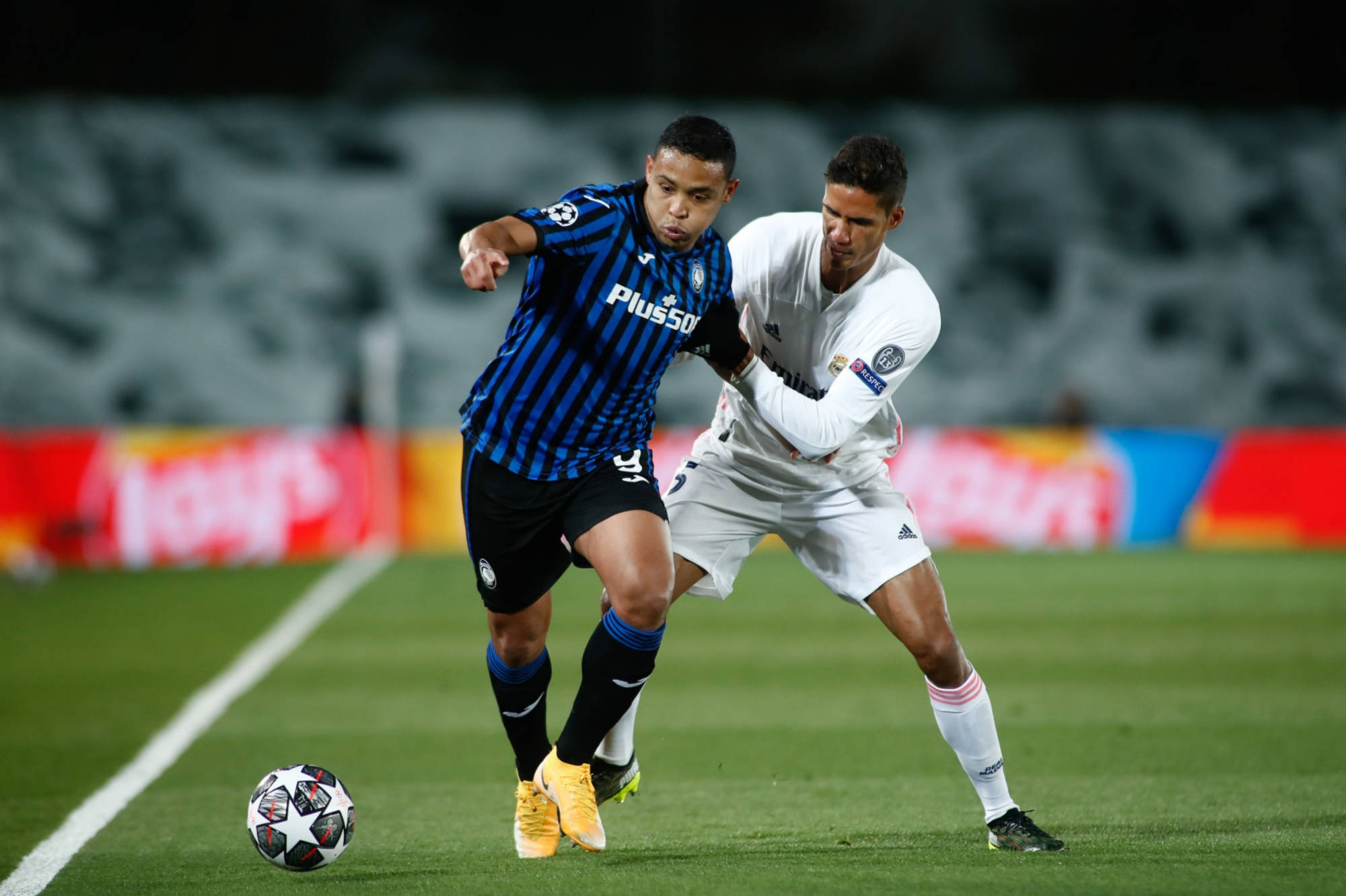 关于拉齐奥训练开放日;赛后迎来里程碑引欢呼;欧冠在即;医务组通报恢复的信息 关于拉齐奥训练开放日;赛后迎来里程碑引欢呼;欧冠在即;医务组通报恢复的信息